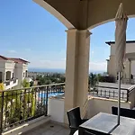 Eleona's Royal Gardens By Yiota - Luxury 2 Bed In Exclusive Complex *