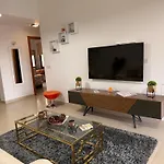 Eleona's Royal Gardens By Yiota - Luxury 2 Bed In Exclusive Complex * Peyia