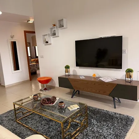 Eleona's Royal Gardens By Yiota - Luxury 2 Bed In Exclusive Complex * Peja