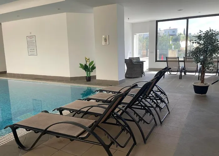 Appartement Eleona's Royal Gardens By Yiota - Luxury 2 Bed In Exclusive Complex *