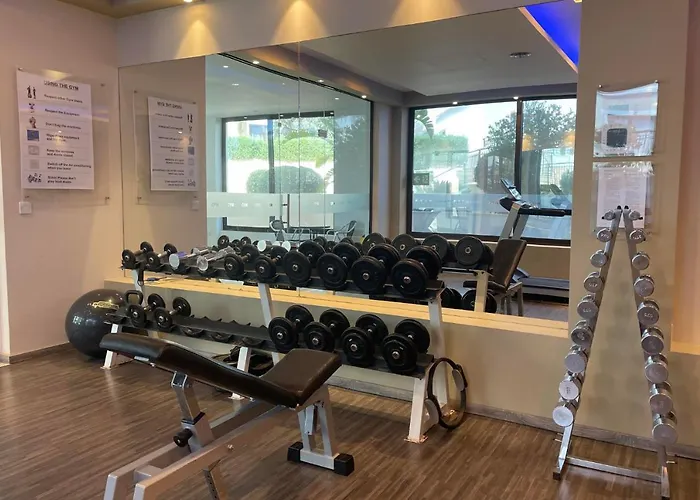 Eleona's Royal Gardens By Yiota - Luxury 2 Bed In Exclusive Complex * Peyia