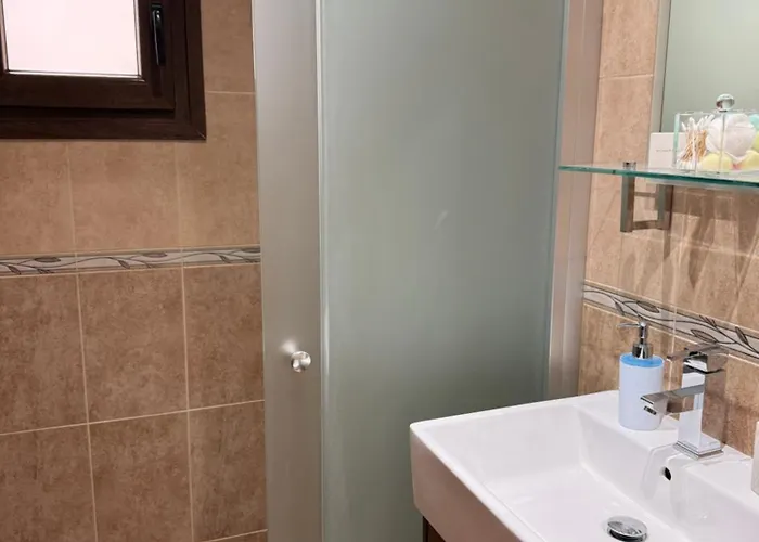 Appartement Eleona's Royal Gardens By Yiota - Luxury 2 Bed In Exclusive Complex *