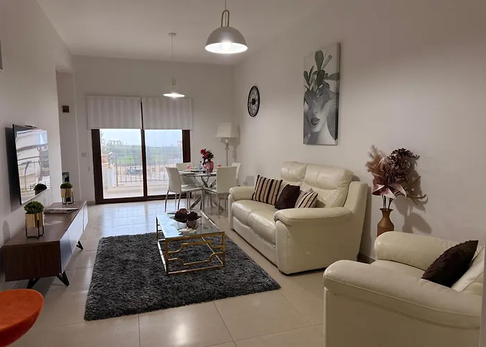 Eleona's Royal Gardens By Yiota - Luxury 2 Bed In Exclusive Complex Pegeia